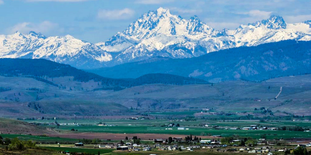 A mountain range in Kittitas County, Washington.